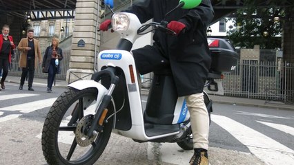 Cooltra pense pouvoir faire rouler ses scooters sur le périph' avant de se raviser