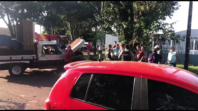 Duas pessoas ficam feridas em acidente no Bairro Floresta