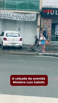 Calçadas não são adequadas para cadeirantes no Cidade Nova