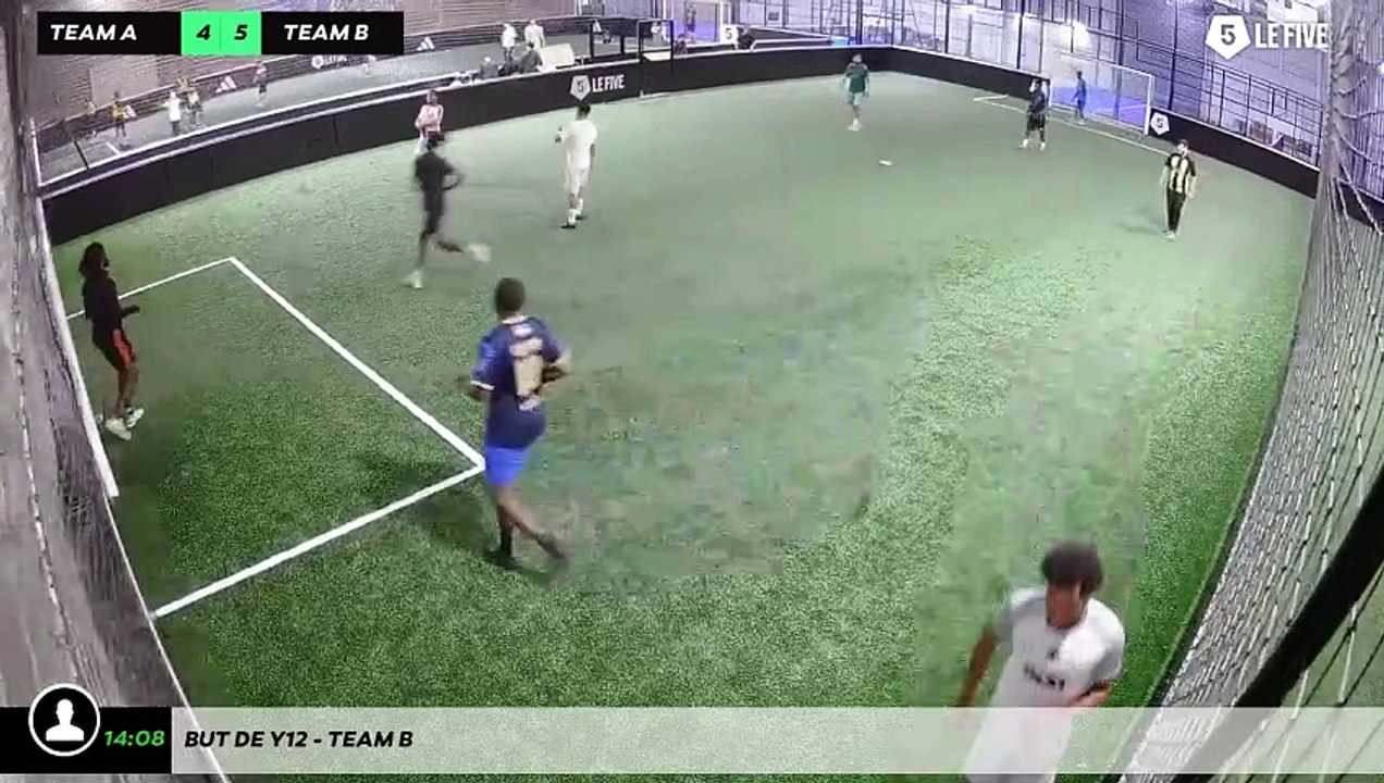 But de Y12 - Team B