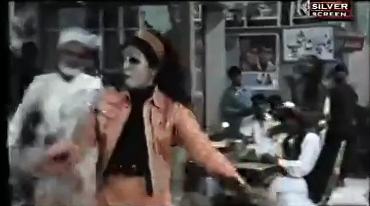 Kuch Mehngayi Ne Loota Kuch Legaye Kalay Chor - Shabnam & Nadeem - Pakistani Film Talash (1976) Naheed Akhtar