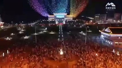 Le spectacle de drones le plus époustouflant au monde vous attend !