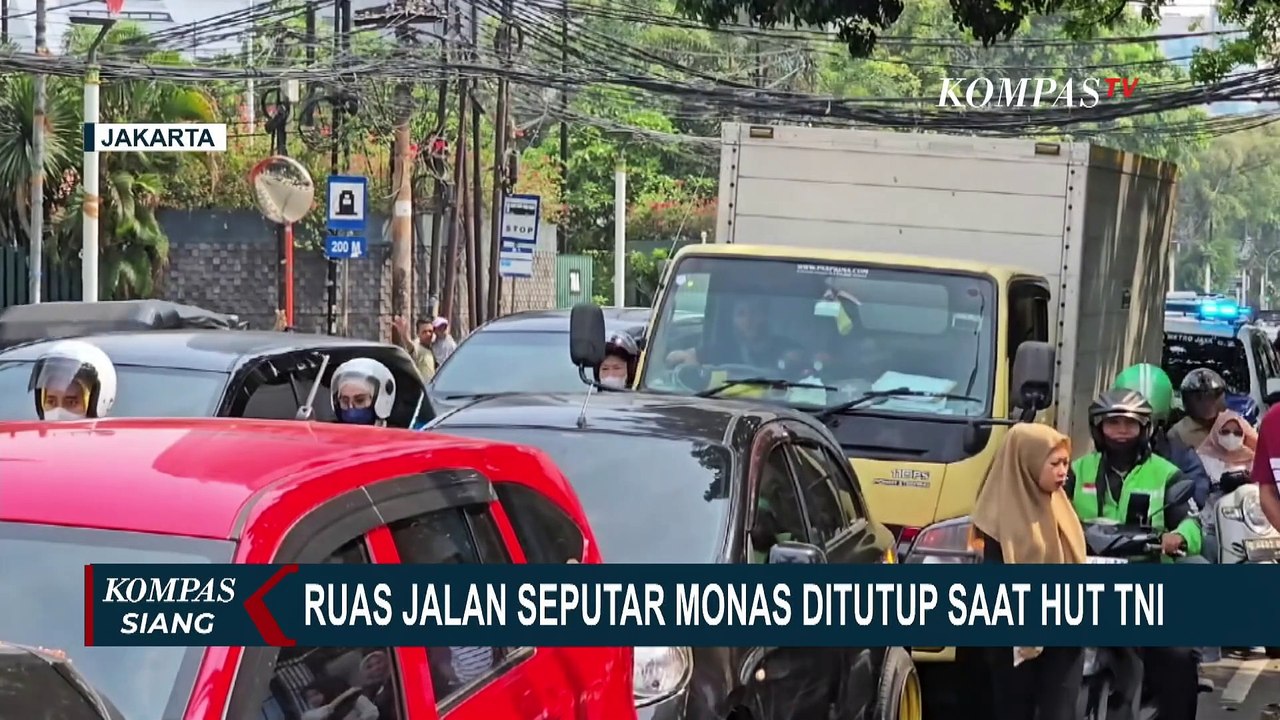 Perayaan HUT Ke-79 TNI di Jakarta, Ruas Jalan S...