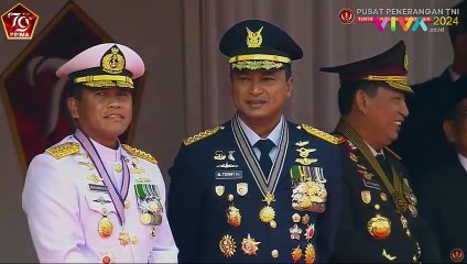 Atraksi Spektakuler Jet Tempur di HUT TNI Ke-79