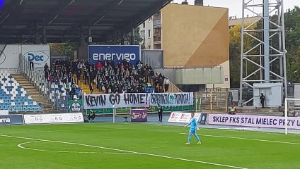 Lechia tragiczna po przerwie, jasny przekaz kibiców, sędzia zabrał gola