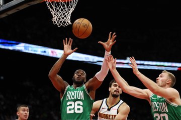 سيلتكس يحسم المواجهة أمام ناغتس