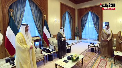 صاحب السمو الأمير الشيخ مشعل الأحمد مستقبلاً النائب الأول لرئيس مجلس الوزراء ووزير الدفاع ووزير الداخلية الشيخ فهد اليوسف