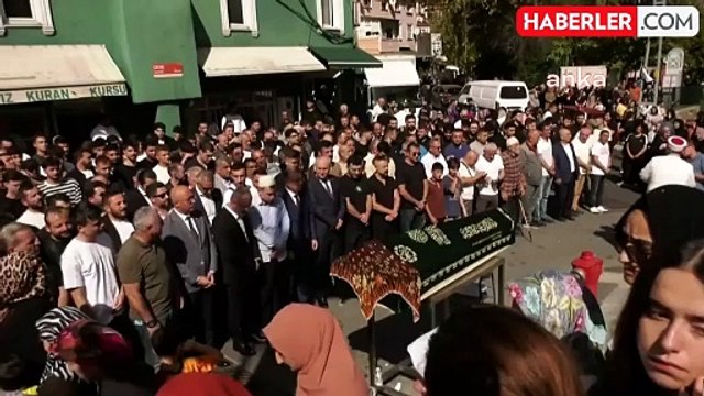 İstanbul'da Katledilen Ayşenur Halil ile İkbal Uzuner Son Yolculuğuna Uğurlandı