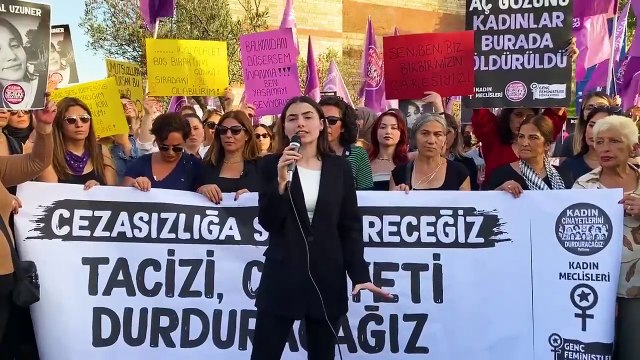 Fatih'te katledilen kadınlar için eylem: 'Tacizi, cinayeti durduracağız'
