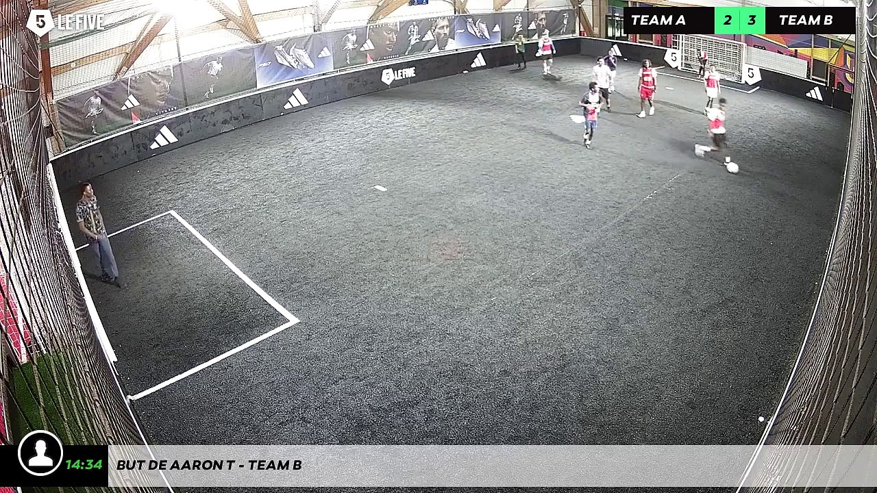 But de Aaron T - Team B
