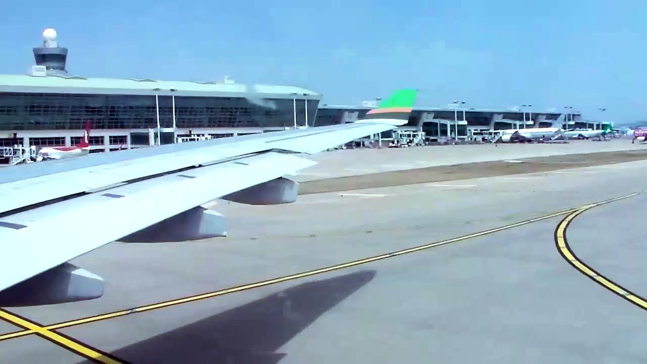 EVA Air Airbus A330-300 taking off from Incheon International Airport - Digitally Stabilized