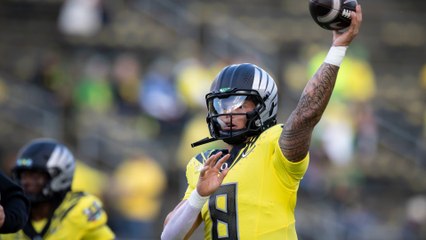 Dylan Gabriel Shines as Oregon Ducks Dominate Spartans