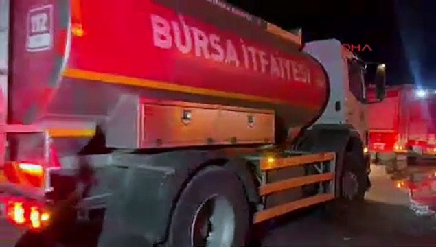 Bursa'da alevler geceyi gündüze çevirdi