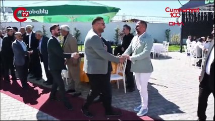 Van’da aşiret düğününde geline 4 kilo altın, damada 10 milyon TL takıldı