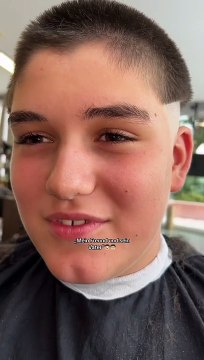 Einfach 5 Jahre älter geworden #barber #friseur #buzzcut #shorthair #hairline #lineup #skinfade #