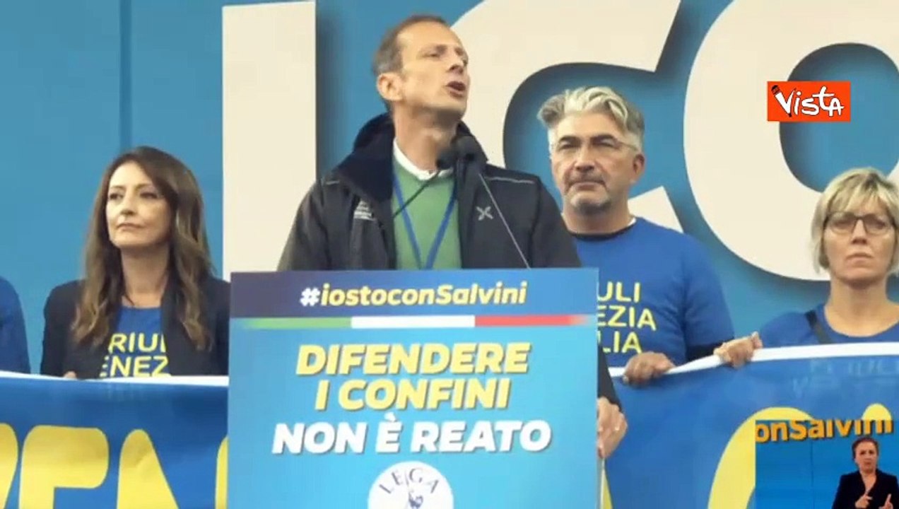 Open Arms, Fedriga a Pontida: "Non si pu? andare a processo per aver fatto rispettare le regole"