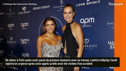 Laeticia Hallyday époustouflante pour son retour à Paris, un moment compliqué l'a conduite dans le Sud auprès de sa maman