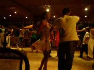SALSA.Katie et Jean-Charles O cOcObeach a ST GILLES.