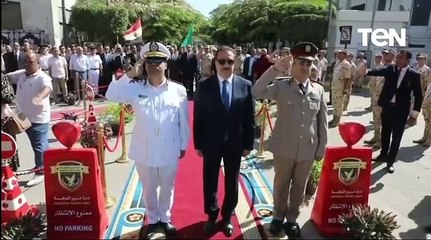 محافظ المنوفية يضع إكليلاً من الزهور على النصب التذكاري ويؤكد نصر أكتوبر سيظل شاهداً على قوة مصر