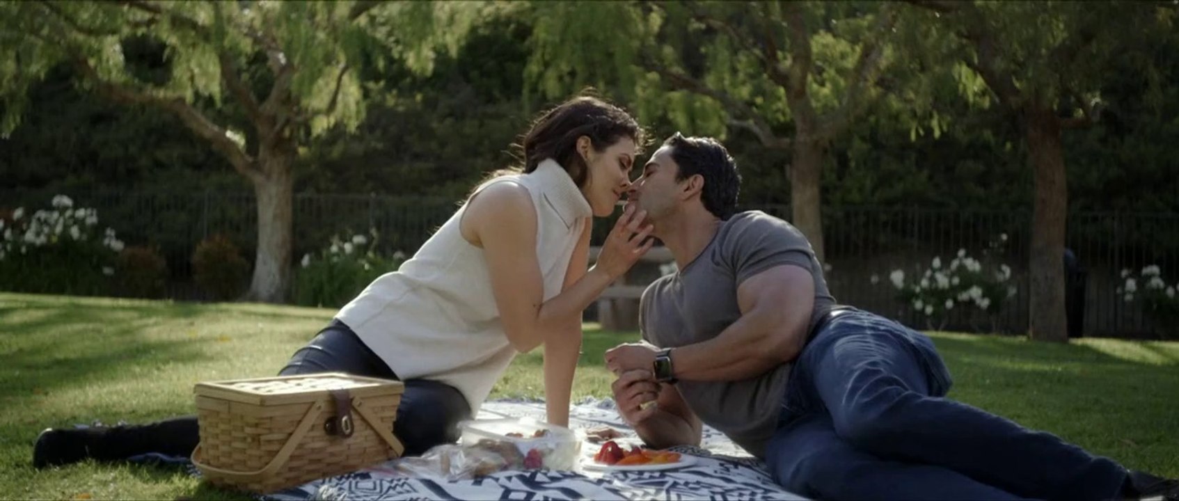 Bad Scandal HD English To Hindi Dubbed