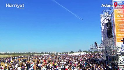 TEKNOFEST 2024'de SOLOTÜRK'ten gösteri uçuşu