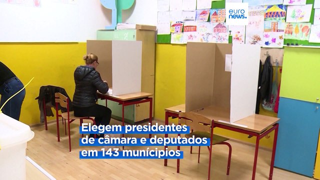 Bósnia realiza eleições autárquicas poucos dias após inundações mortais