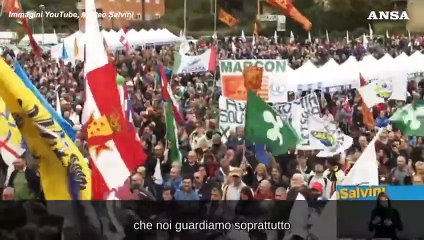Manovra, Salvini: "Paghino i banchieri e non gli operai"