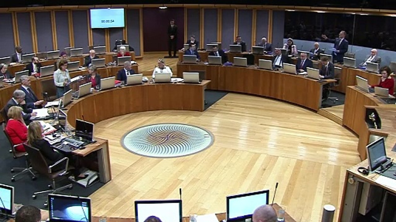 Mid Wales rail passengers are fed up of overcrowded trains