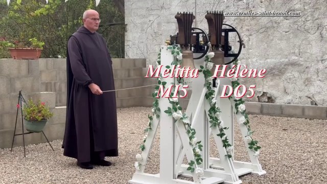 Sonnerie des cloches Hélène DO5 Melitta MI5 l’angélus de la nouvelle chapelle Sainte-Monique film Jean-Claude Guerguy by Ciné Art Loisir