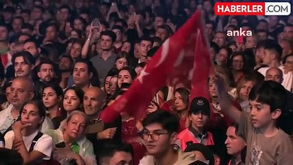 İstanbul'un Kurtuluşu Kutlaması... İmamoğlu: "Cumhuriyetten ve Demokrasiden, Laiklikten ve  Hukukun Üstünlüğünden Asla Vazgeçmeyin"