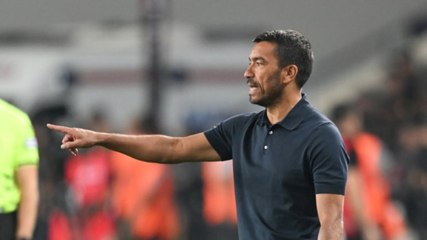 Giovanni Van Bronckhorst'tan Semih Kılıçsoy sorusuna yanıt