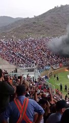 ¡Así fue la impresionante salida al campo de juego!