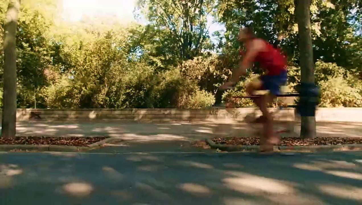 EL PAÍS DE LAS RUBIAS MÁS GUAPAS DE EUROPA CENTRAL - HAY MUCHAS CHICAS GUAPAS Y SEXYS - DOCUMENTAL