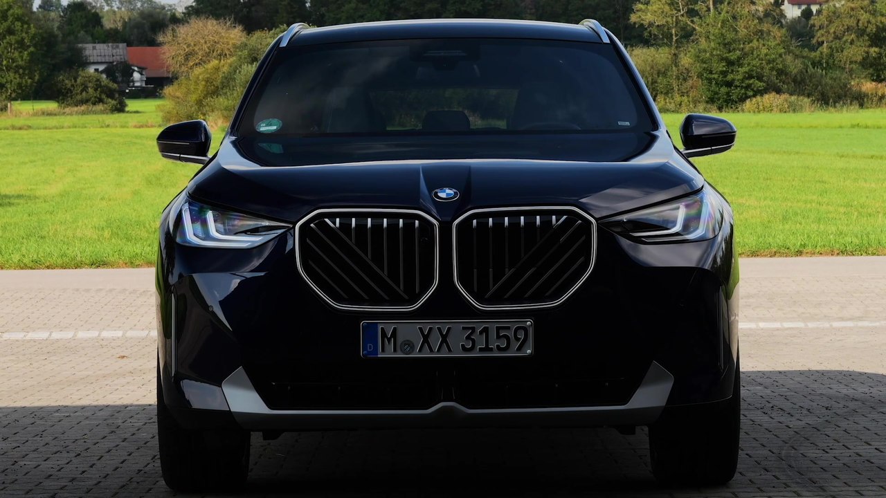 Der neue BMW X3 - Agilität und Fahrkomfort gleichermaßen gesteigert