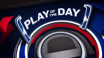 Play of the Day: Taurean Prince