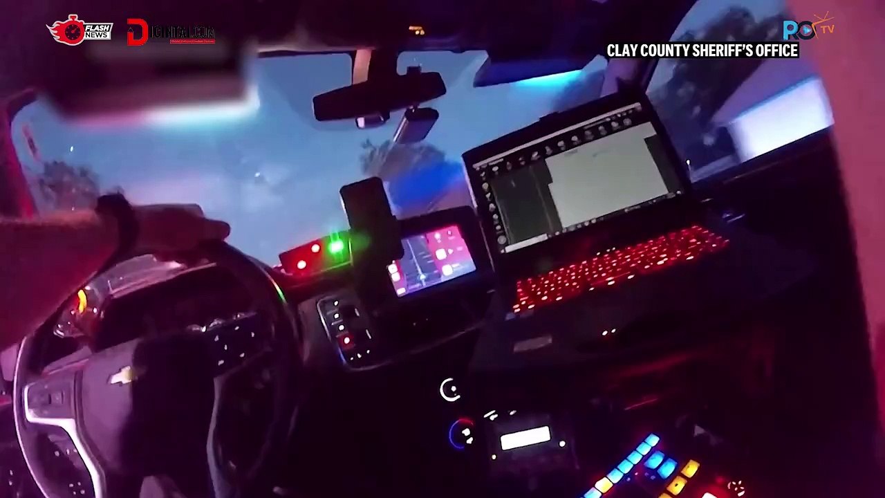 Aksi Dramatis Petugas Polisi Hentikan Mobil Ngebut di Amerika