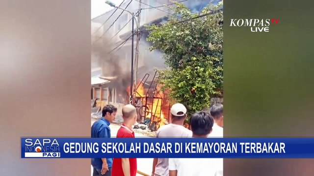 Gedung SD di Kemayoran Hangus Terbakar, 14 Unit Mobil Damkar Diterjunkan ke Lokasi