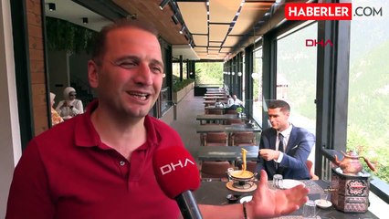 Kuymak yiyen Cristiano Ronaldo heykelini görenler gerçek sanıyor