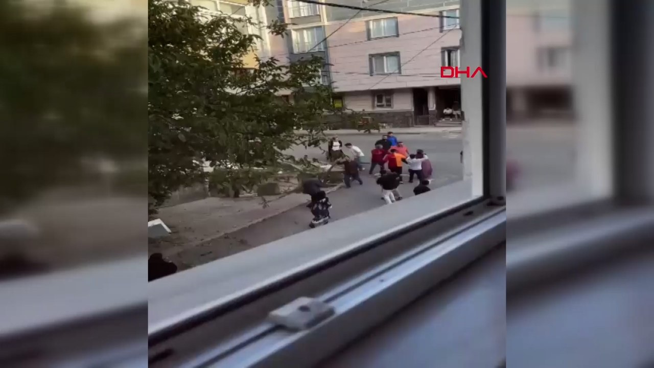 Ceviz kavgasında ortalık savaş alanına döndü; iş makinesiyle kavgaya girdi