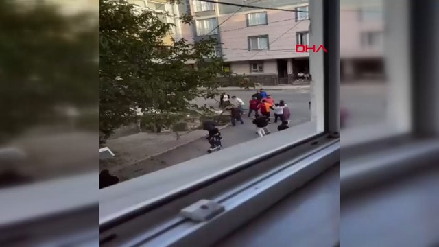 Ceviz kavgasında ortalık savaş alanına döndü; iş makinesiyle kavgaya girdi