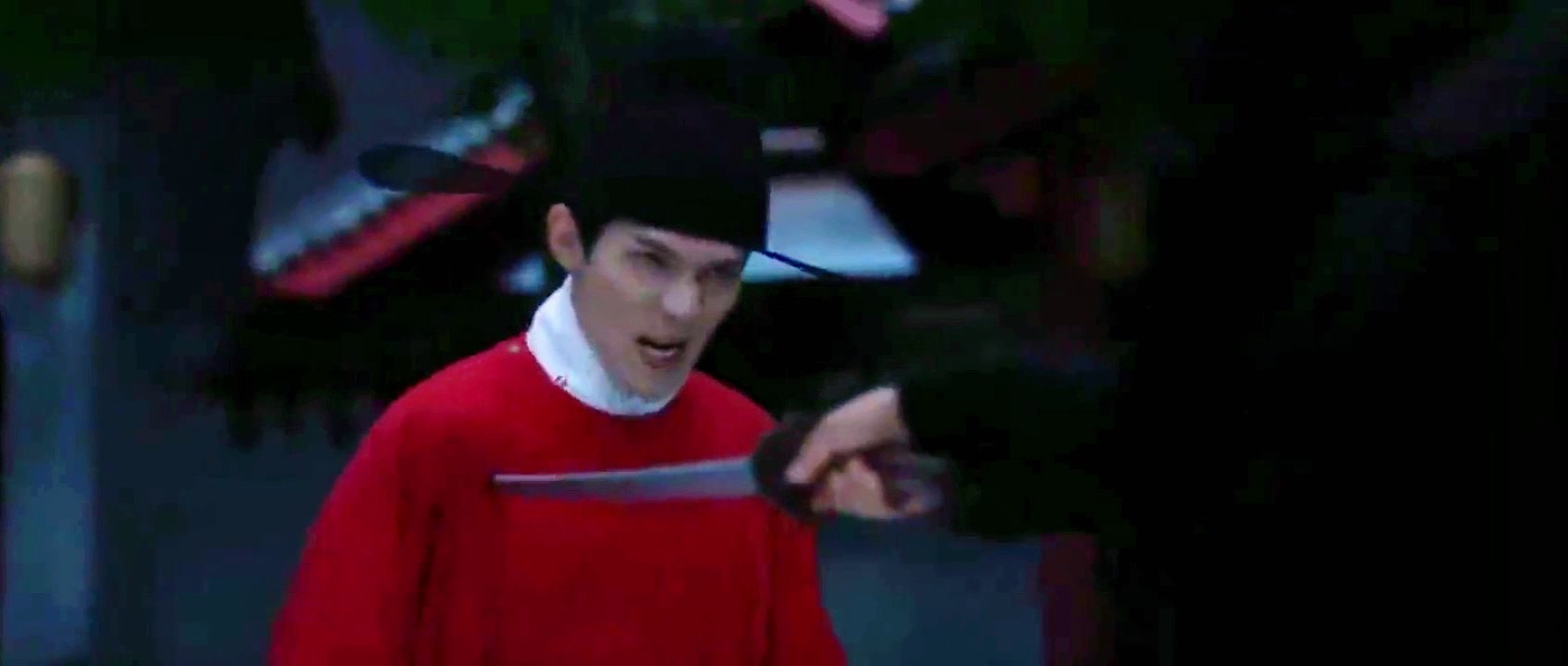 The Double EP31: Shen Yurong blocks sword for Jiang Li