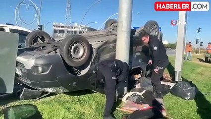 Karaman'da İki Hafif Ticari Araç Çarpıştı: 3 Yaralı