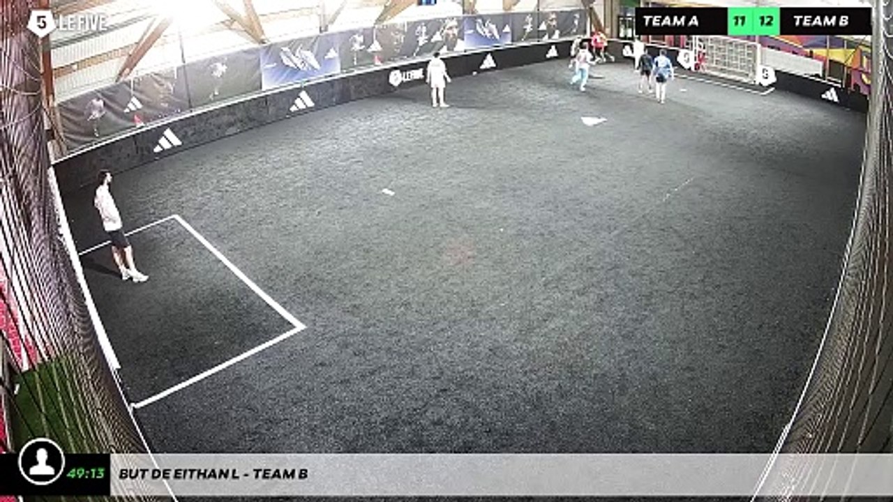 But de Eithan L - Team B