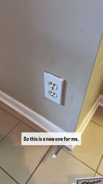 Home inspector notices that the outlet plate screw is in the wrong spot!