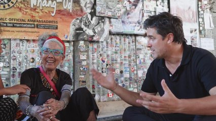 Pancho y Jorge Zabaleta conocen a Whang-od Oggay, la tatuadora más longeva del mundo, en "Socios por el Mundo 3"