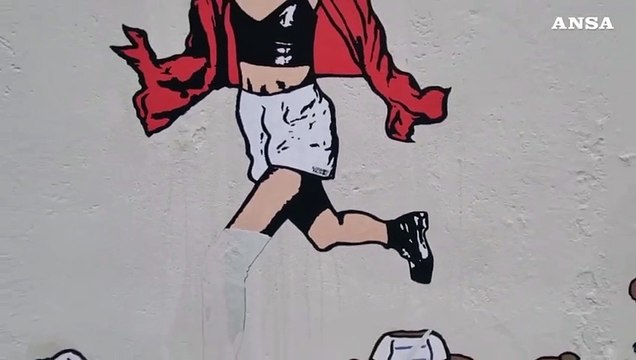 7 Ottobre, sfregiato il murale di aleXsandro Palombo dedicato alle vittime di Hamas