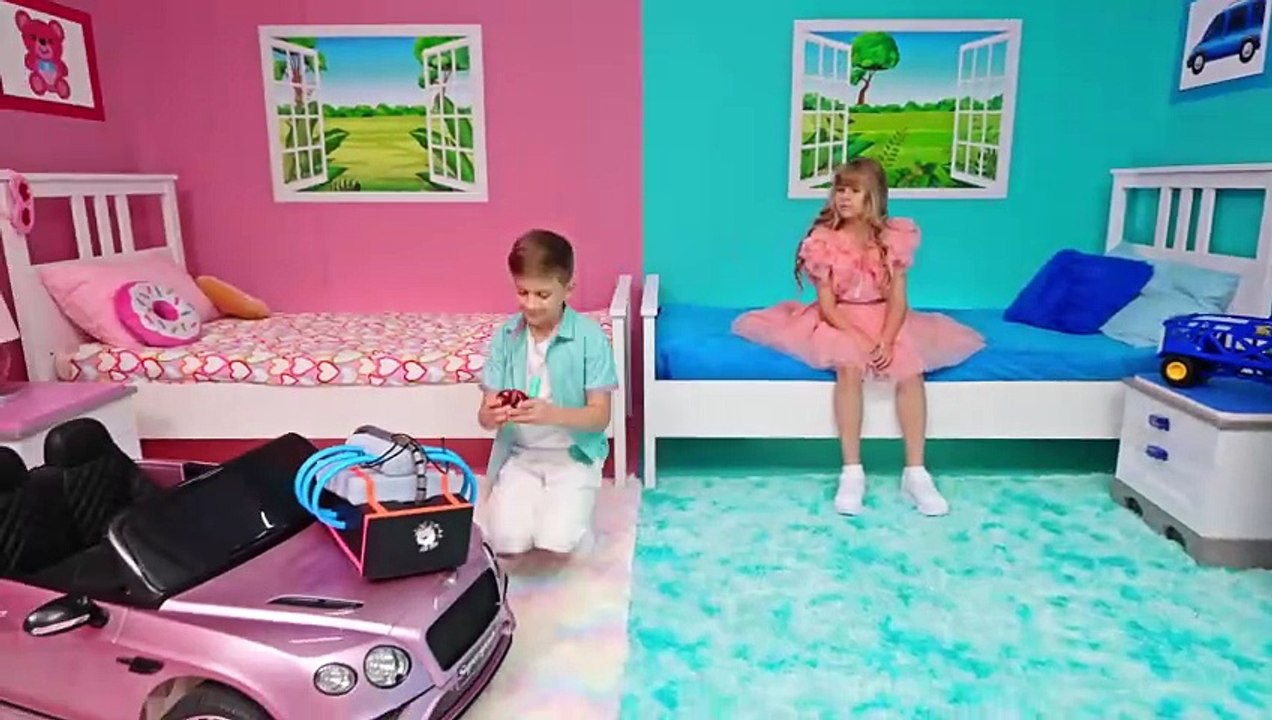 Girls vs Boys - Red vs Blue Challenge