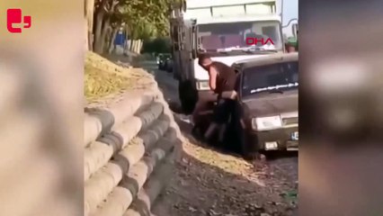 Otoyol kenarında kadına şiddet kamerada