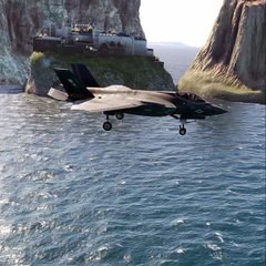 Caça F-35 não pousa na pista de porta-aviões