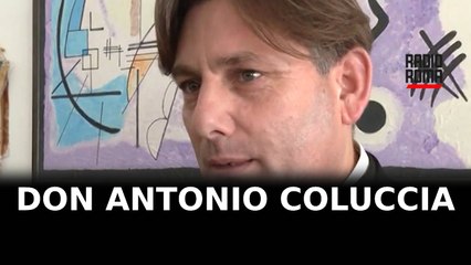 Tenta di aggredire Don Coluccia a manifestazione, arrestato